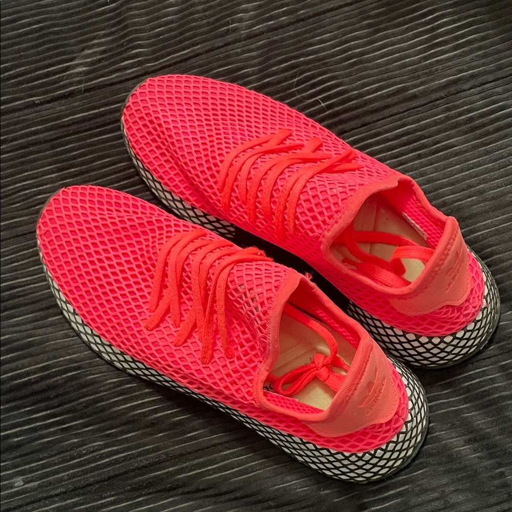 Rare adidas Deerupt Runner Turbo Lace Up Mens Pink Sneakers Running Mens Size 11